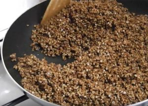 Как сварить гречку на воде в кастрюле рассыпчатую пошаговый рецепт с фото пошаговый